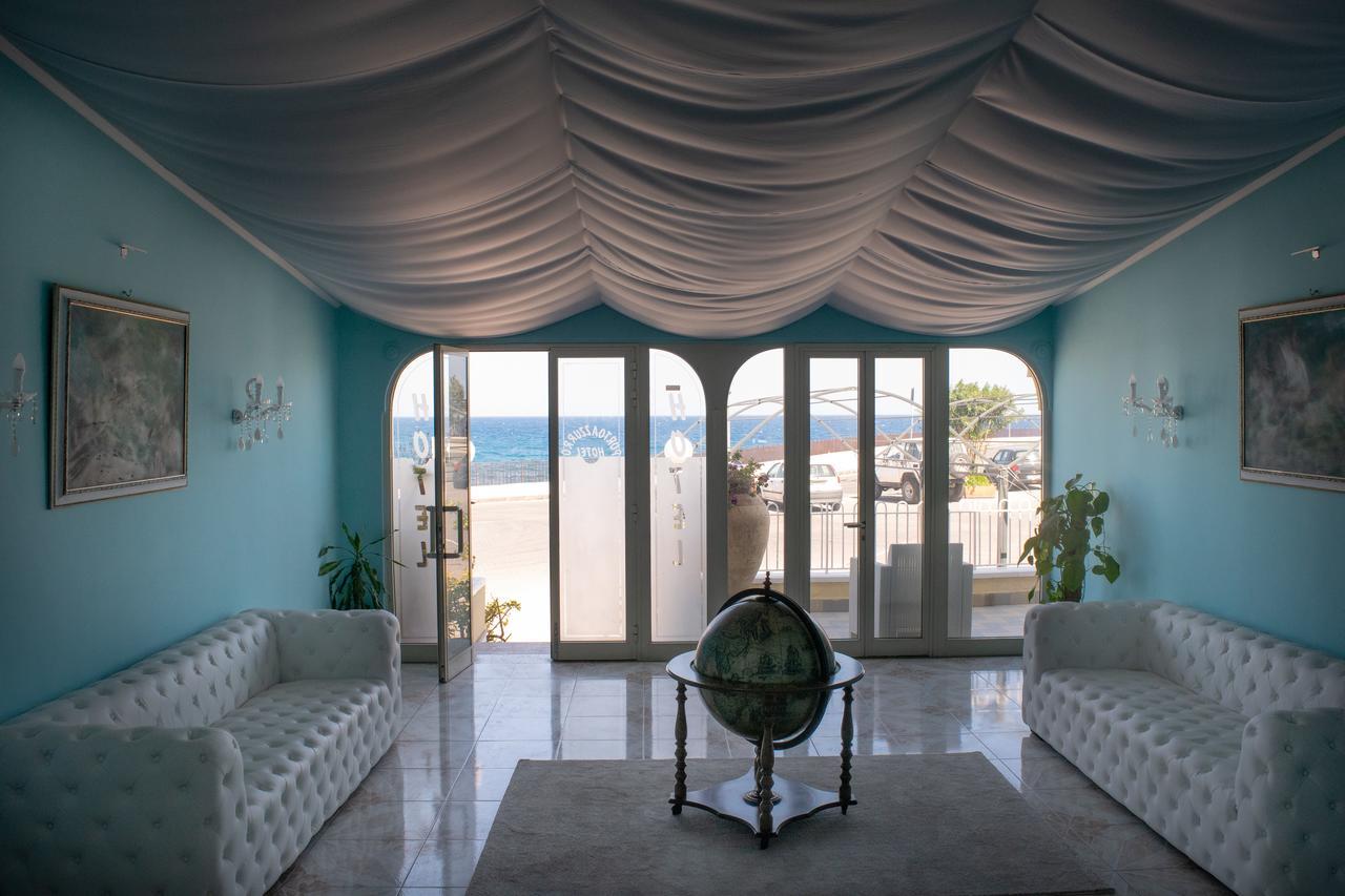 Hotel Porto Azzurro جيارديني ناكسوس المظهر الخارجي الصورة